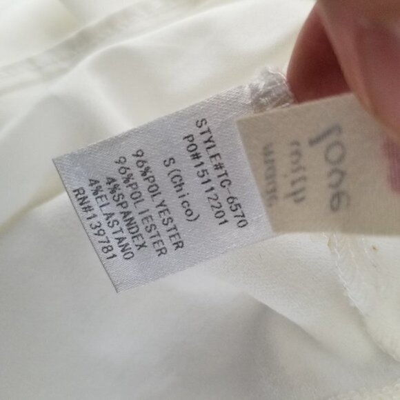 tea n cup White Lace Halter Neck Bodycon Dress - Picture 5 of 9